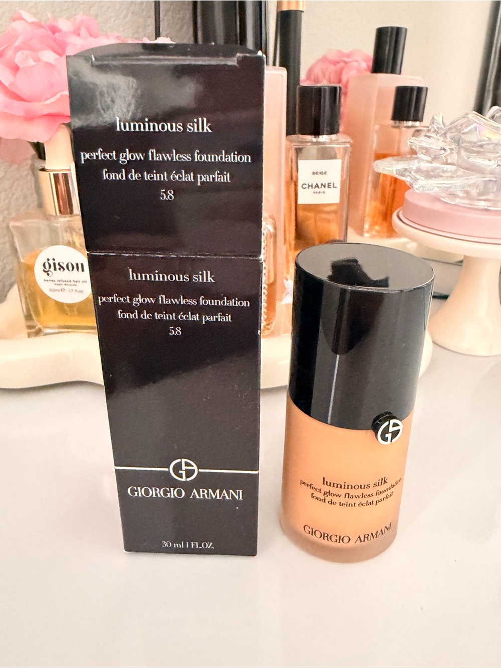 NEW Original formula Giorgio Armani Luminous Silk Foundation - Warm Beige (5.8)